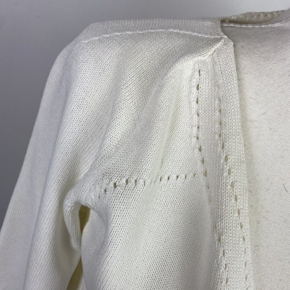 Chelsea Design Size M White Knit Cardigan - Picture 3 of 8